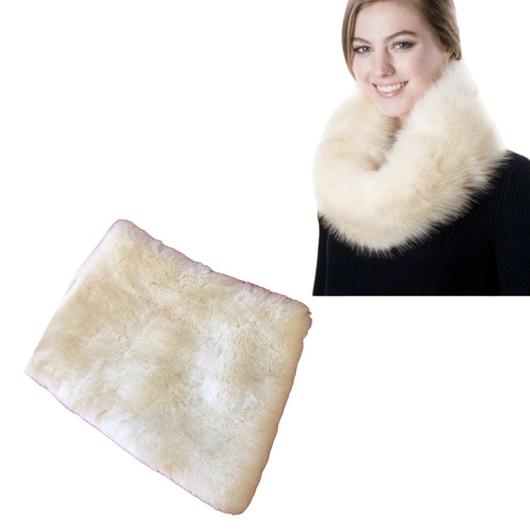 White House Black Market Ivory Faux Fur Cowl Neck Infinity Scarf  NWOT - Picture 1 of 11